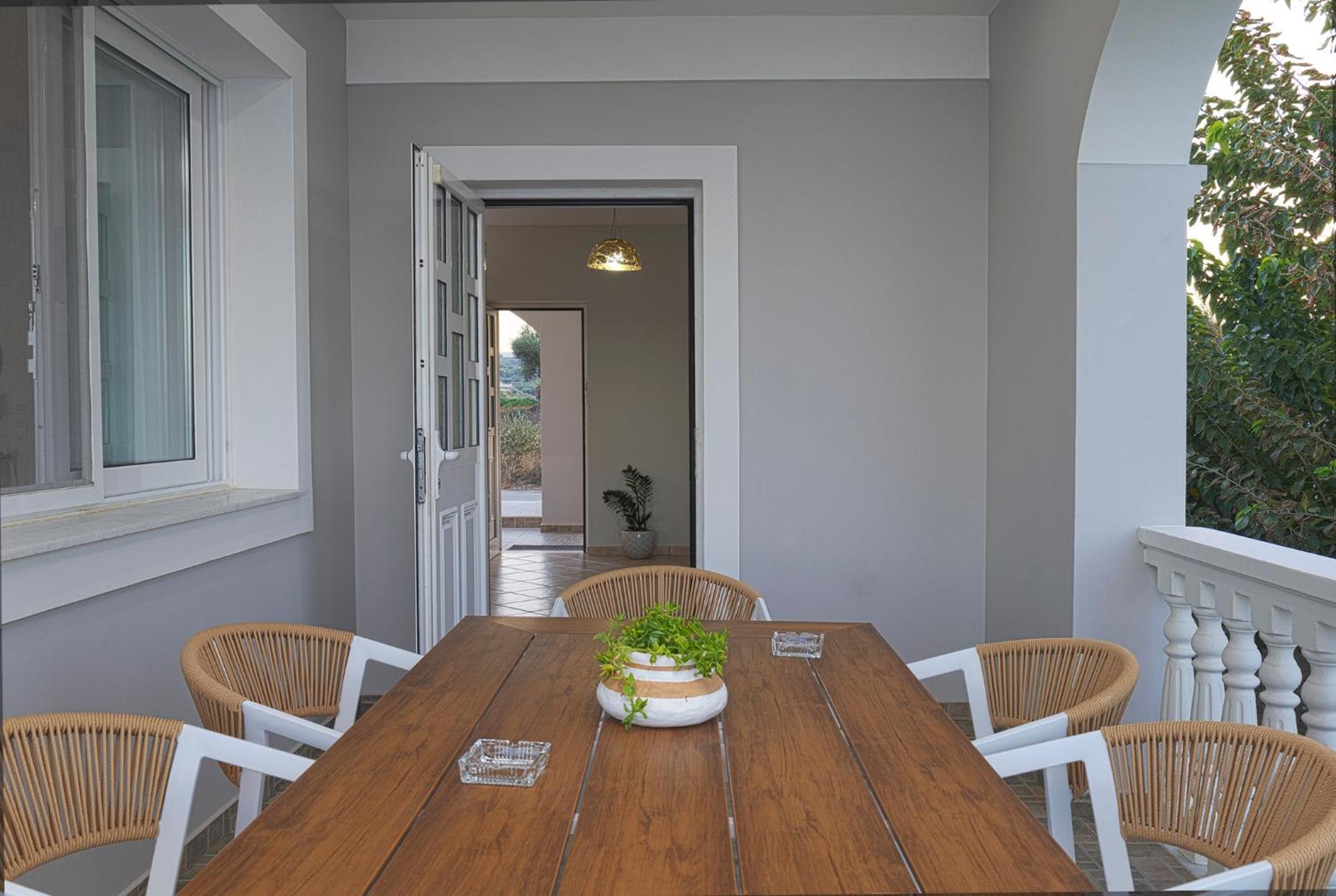 Niriides Beach House Vakantiehuis Makris Gialos (Zakynthos)